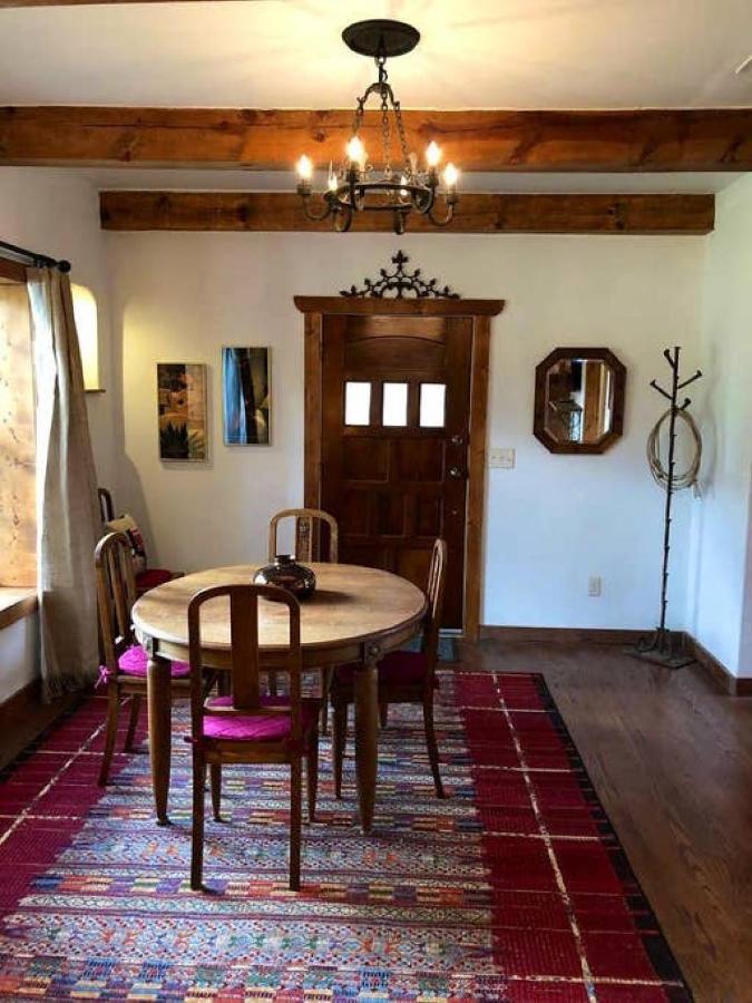 El Viejo Adobe - Across From Sul Ross Campus Bed and Breakfast Alpine Exteriör bild